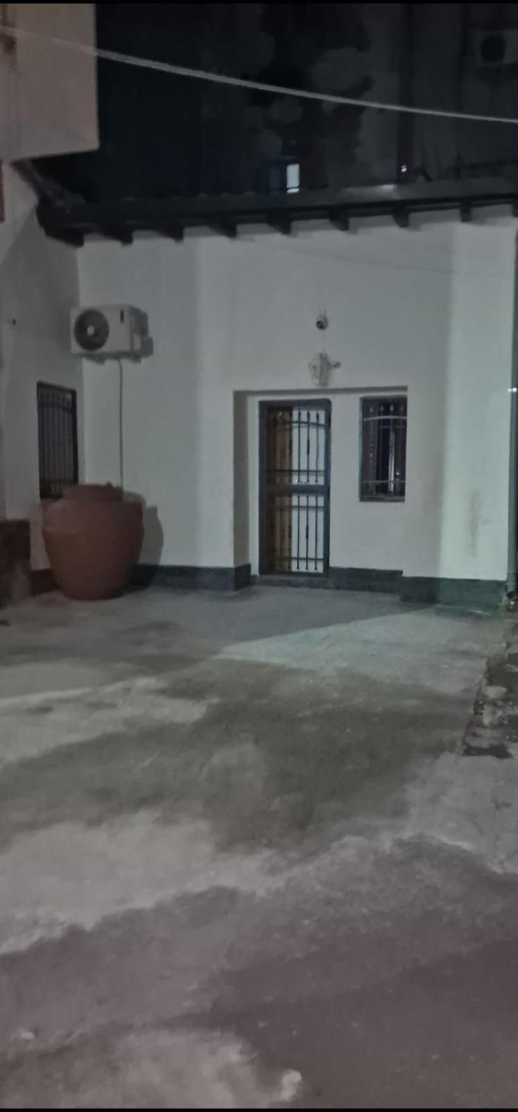 House In The Castle Via Gramignani N 35 Catania Βίλα Εξωτερικό φωτογραφία